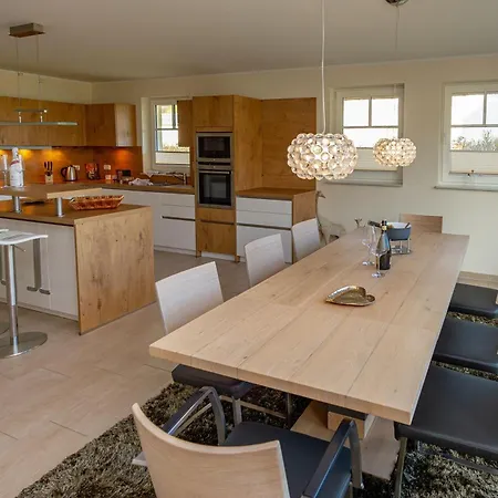 Strandvilla Лоббе